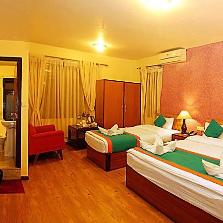 Hotel Amaryllis Катманду Екстериор снимка