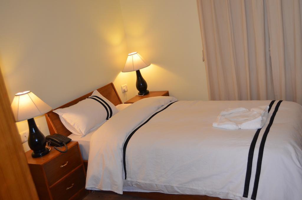 Hotel Amaryllis Катманду Стая снимка