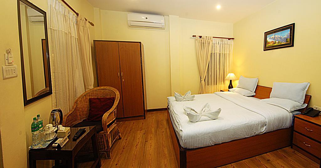 Hotel Amaryllis Катманду Екстериор снимка