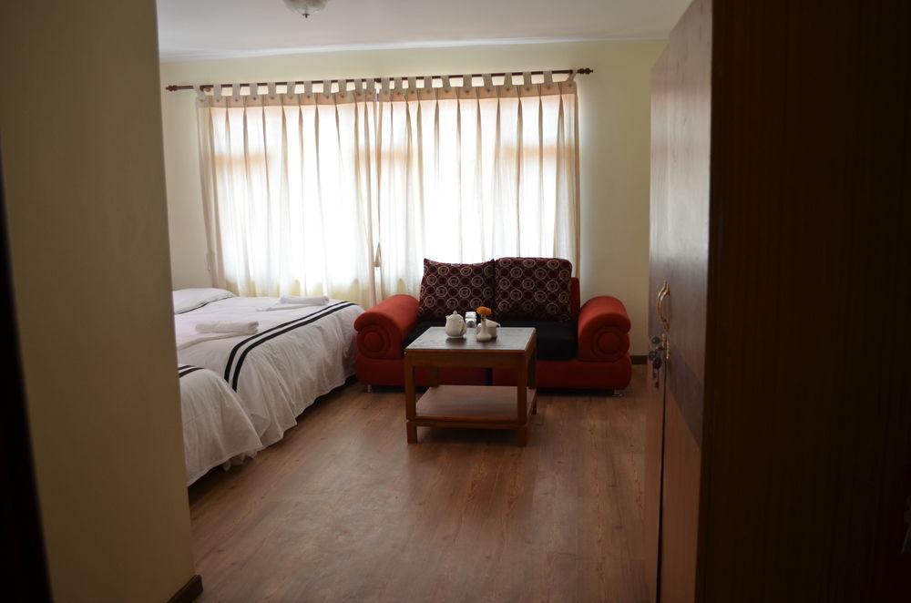 Hotel Amaryllis Катманду Екстериор снимка