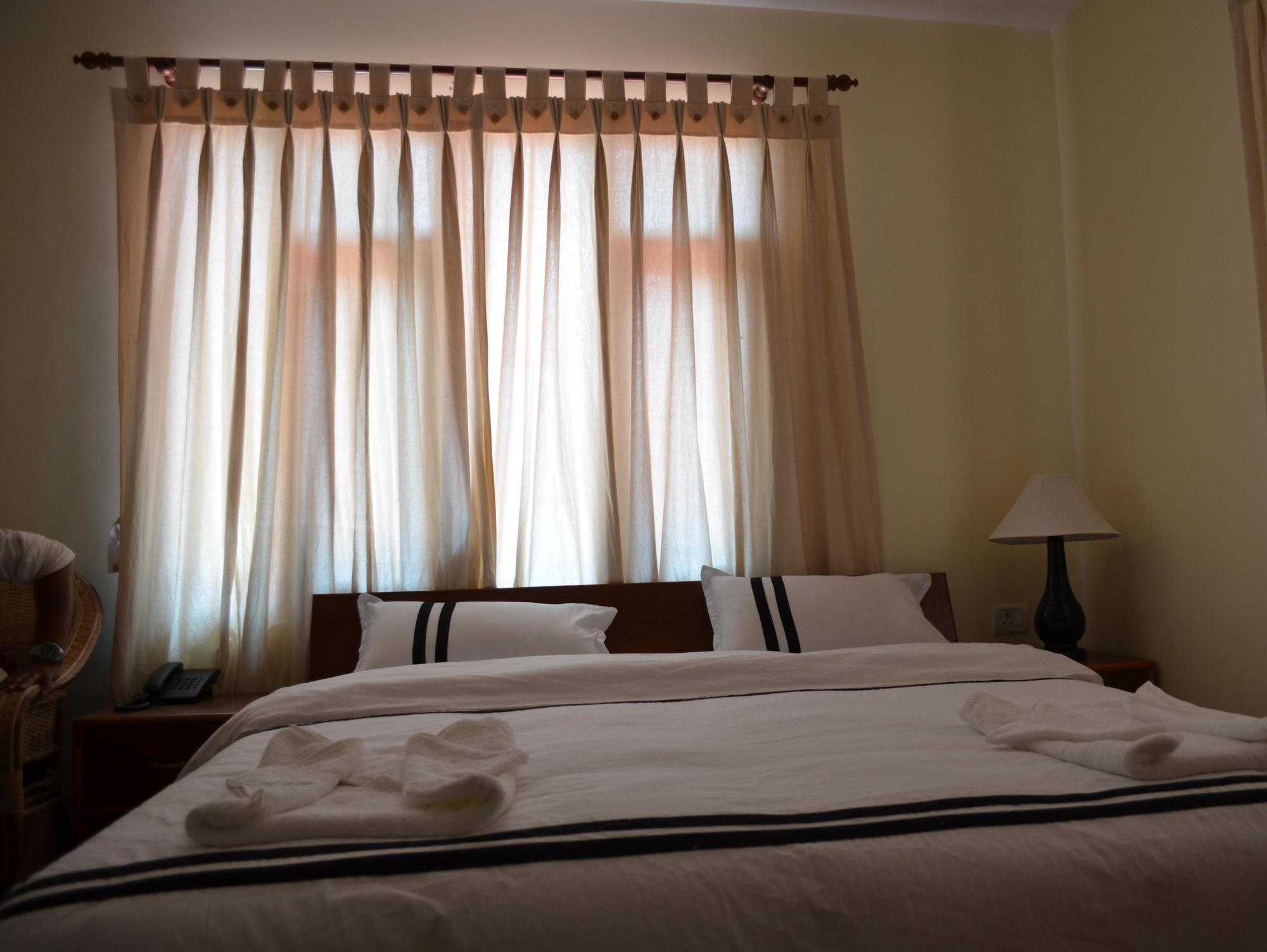 Hotel Amaryllis Катманду Екстериор снимка