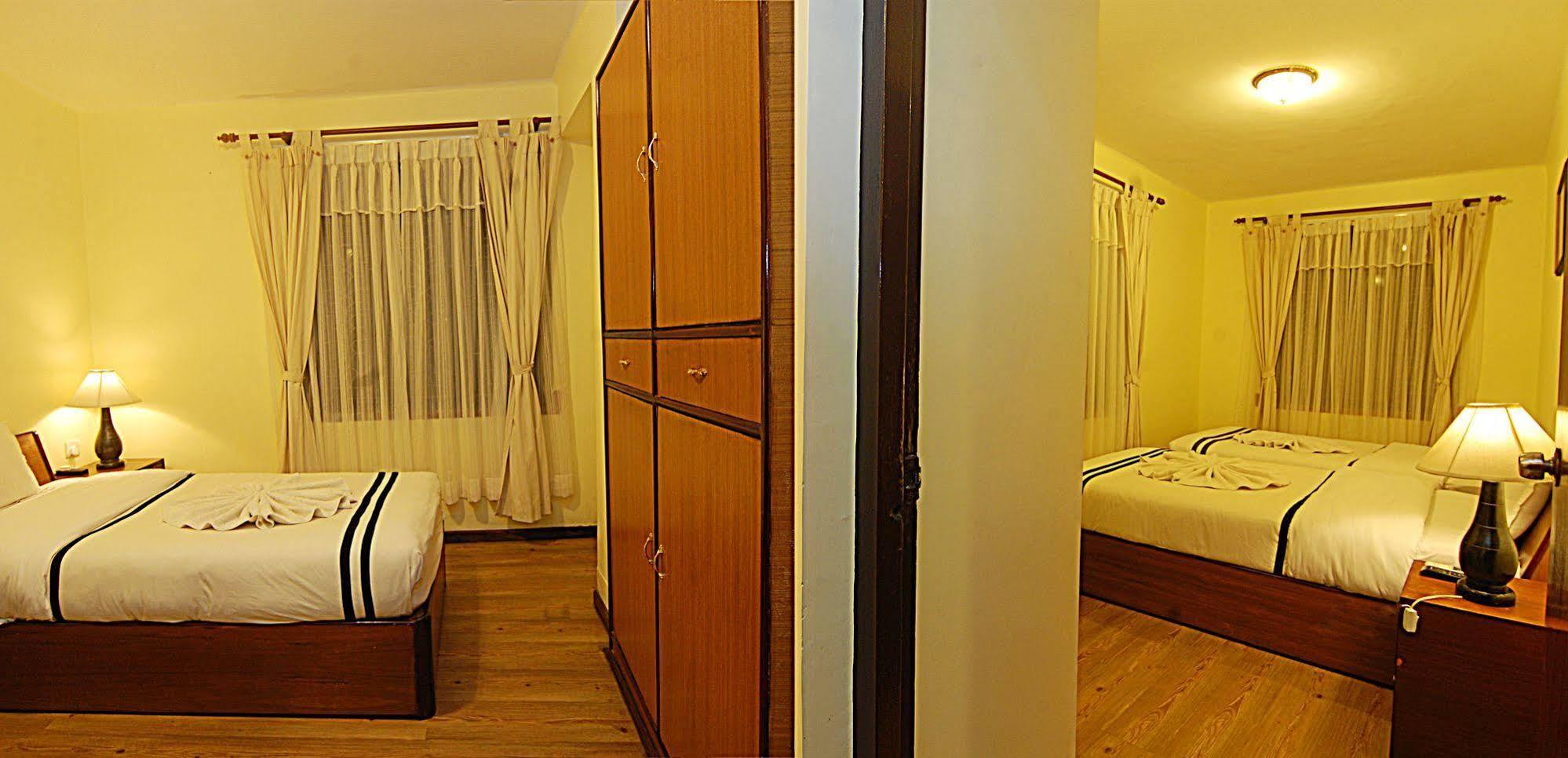 Hotel Amaryllis Катманду Екстериор снимка
