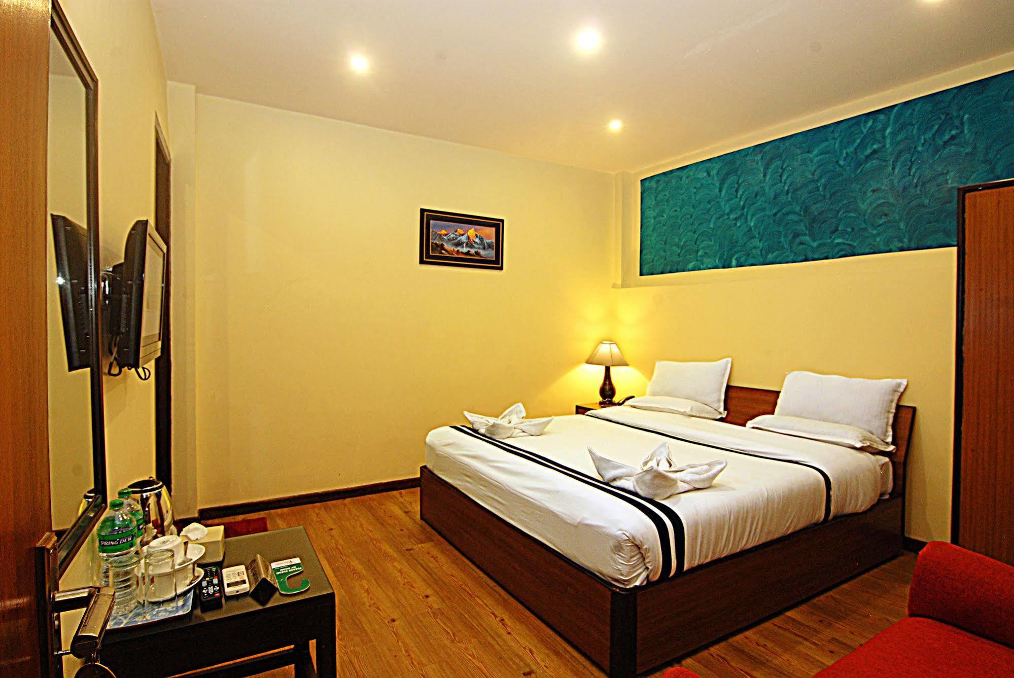 Hotel Amaryllis Катманду Екстериор снимка