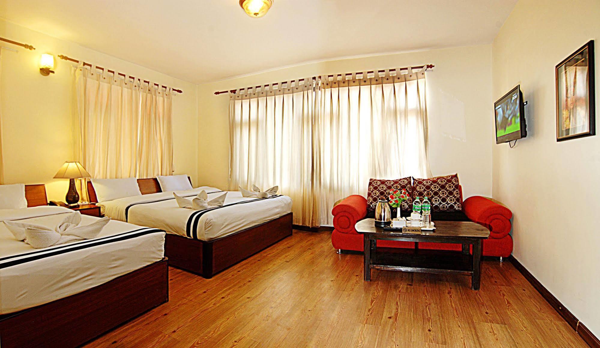Hotel Amaryllis Катманду Екстериор снимка