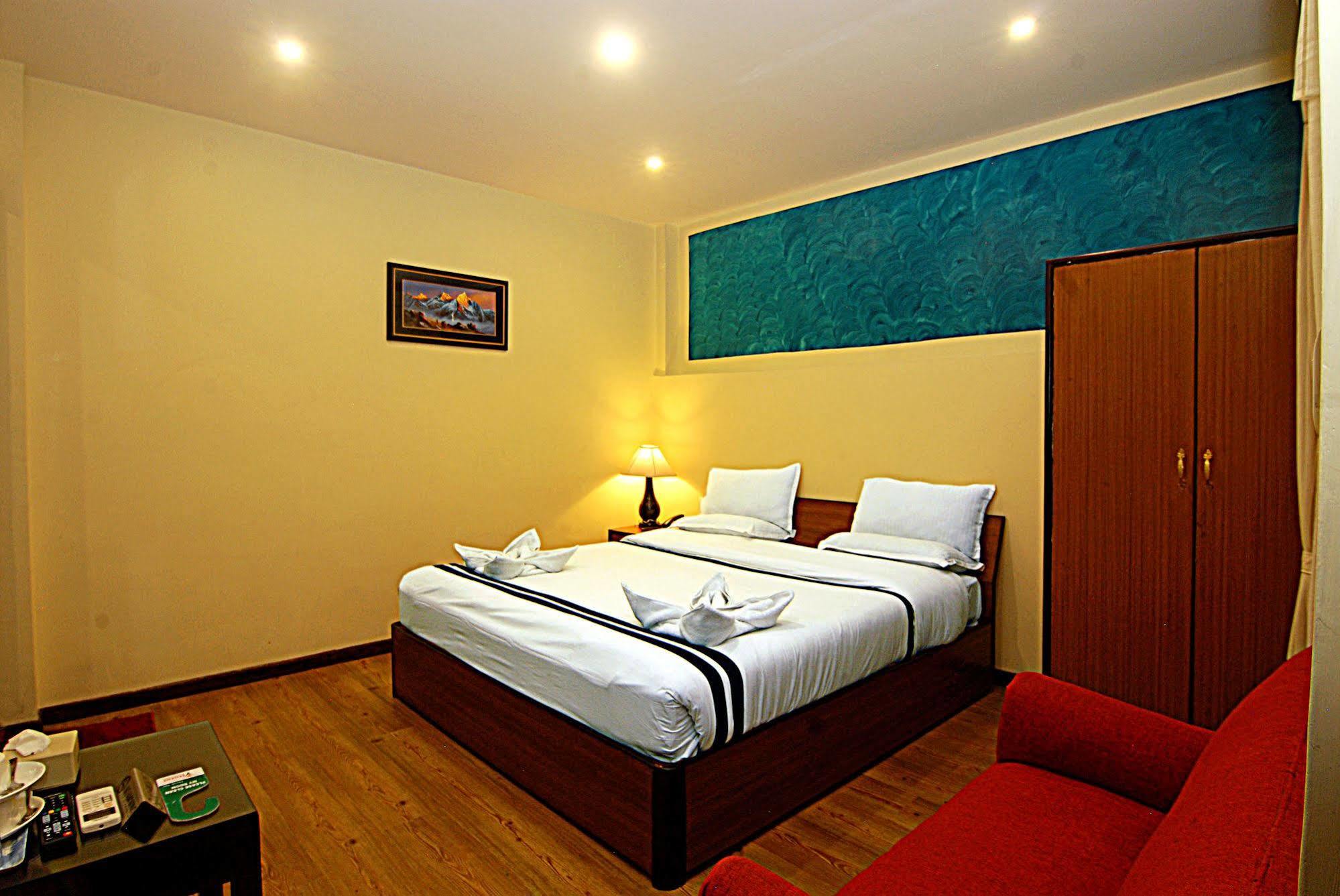 Hotel Amaryllis Катманду Екстериор снимка